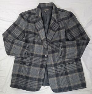Requirements Black and Gray Plaid Wool Blend Blazer